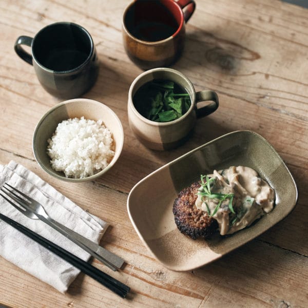 Aito Tone on Tone Dinning Set