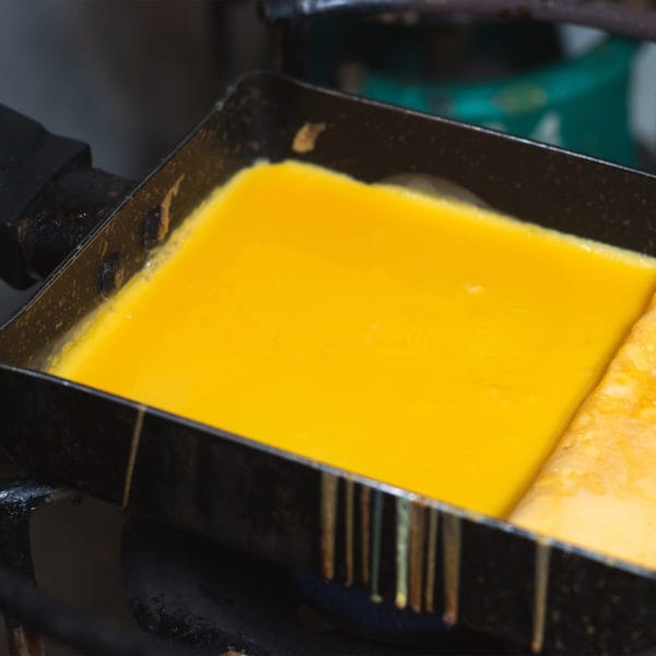 Tamagoyaki Cooking Pan w/ egg